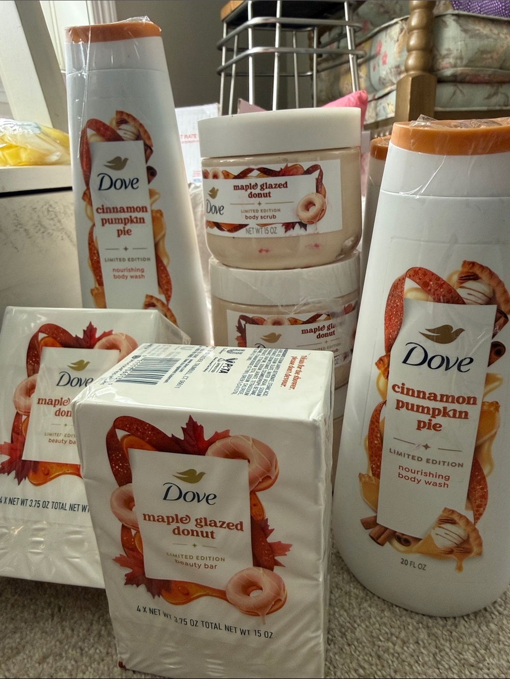 Dove 6 Piece Cinnamon Pumpkin Pie + Maple Glazed Donut Body Care Bundle NWT